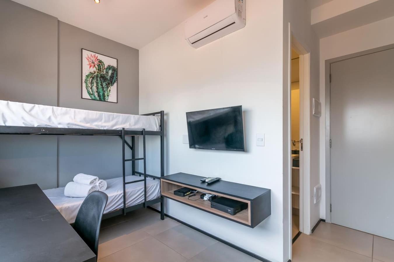 Apartamento 360 Vn Humberto By Housi São Paulo